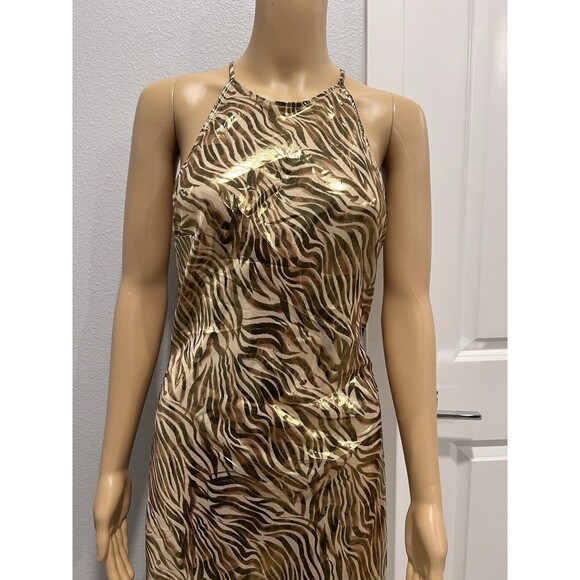 ZARA WOMEN SS24 MEDIUM FOIL ANIMAL PRINT MIDI HALTER GOLD DRESS 1165/164/035 - Picture 8 of 17